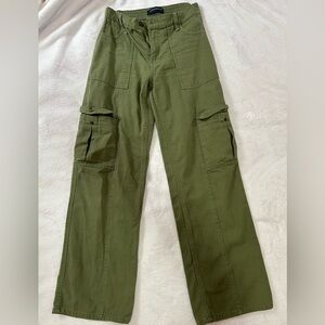 Aeropostale Women's Olive Cargo Pants